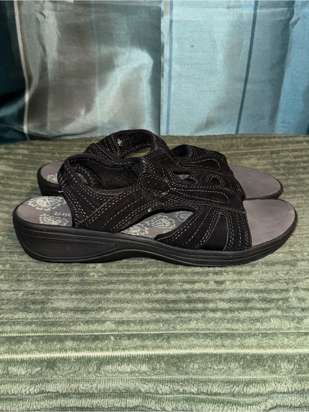 Easy Spirit Black Suede Slide Sandals